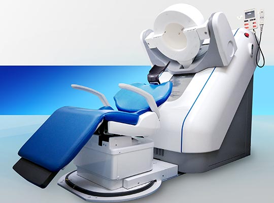 頭部専用PET装置（製品名：Vrain）